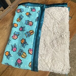Owl Print Blanket with Satin Trim